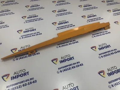 Уголок капота горизонтальный левый JCB